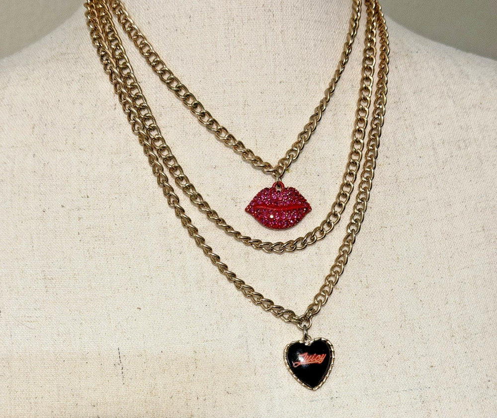 Vintage Y2K Juicy Couture Pave Rhinestone Red Lips Black Heart Necklace 20" Adj